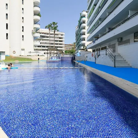Uhc Montecarlo Niza Apartment Salou